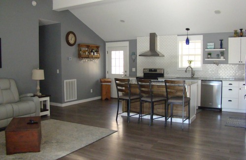 Tallassee Casa | Charming 2 bedroom home in Tallassee, Alabama near Lake Martin
