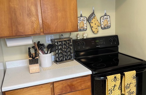 Marylhurst Casa | Charming 2-bedroom house in beautiful West Linn
