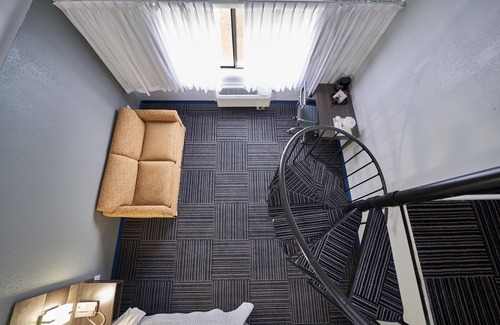 Teaticket Casa | Charming 2-bedroom hotel suites with GYM, WIFI Breakfast in delightful Falmouth