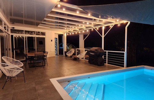Cantón de Hojancha Casa | Charming 2-bedroom house in lovely Puerto Carrillo with WiFi, AC