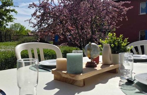 Prayssac Casa | Charming 2-bedroom house in serene Prayssac with swimming Pool