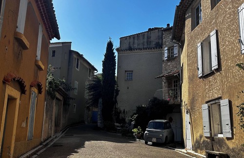 Venasque Casa | Charming 2-bedroom house in a historic and beautiful village