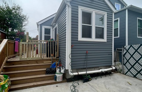 Canarsie Casa | Charming 2-bedroom house with WiFi and AC in wonderful Brooklyn