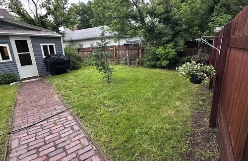 Crawford Casa | Charming 2-bedroom house with AC, Wi-Fi in serene Crawford, NE.