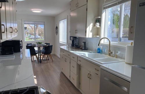 Lewiston Casa | Charming 2-bedroom house with WiFi and AC in Lewiston Orchards