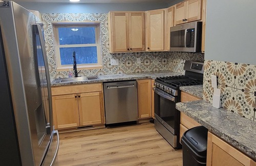 Winter Casa | Charming 2-bedroom house near Loretta