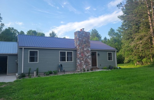 Winter Casa | Charming 2-bedroom house near Loretta