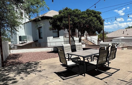 Nogales Casa | Charming 2-bedroom house in serene Nogales with AC, WiFi