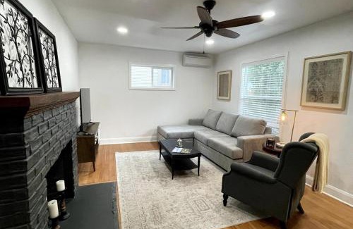 Downtown Eugene Casa | Charming 2 bedroom house 1 mile from U of O