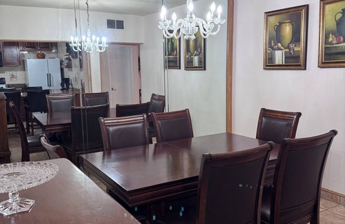 Municipio de Juárez Casa | Charming 2-bedroom house in fabulous Juárez with AC, fitness room, WiFi
