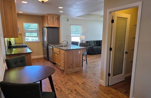 Loomis Casa | Charming 2-bedroom house with AC, WiFi in lovely Loomis
