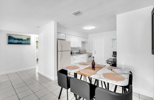 West Little Havana Casa | Charming 2-bedroom house in amazing Miami with AC