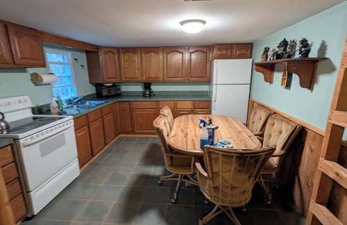 Conewango Valley Casa | Charming 2-bedroom lodge style house in Frewsburg with extra sleeping loft