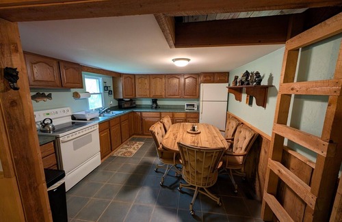 Conewango Valley Casa | Charming 2-bedroom lodge style house in Frewsburg with extra sleeping loft