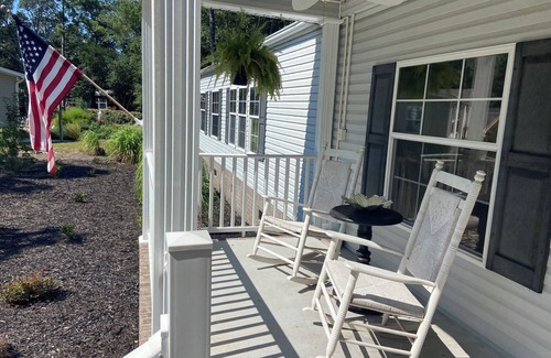 St. James Casa | Charming 2-bedroom mobile home with WiFi, AC in awesome Bolivia on Intracoastal
