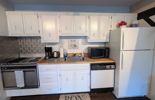 Blodgett Mills Condominio | Charming 2-bedroom Mountain-side condo #11 at Greek Peak