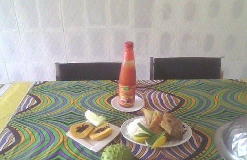 Gunjur Casa | Charming 2-bedroom on estate in pleasant Gunjur with WiFi, AC