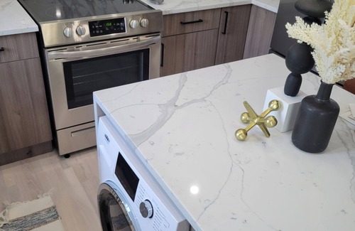 Uniondale Apartamento | Charming 2-bedroom rental centrally located