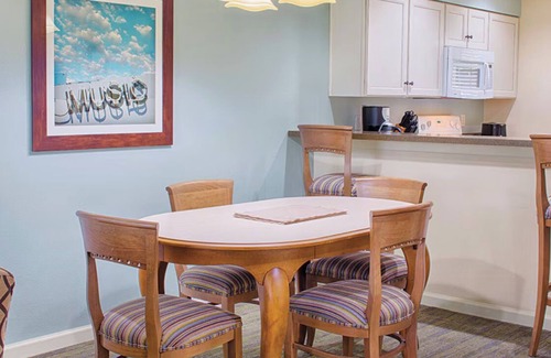 Branson Complejo | Charming 2-bedroom resort in delightful Branson with fitness room, AC