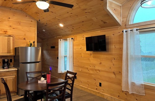 Whippleville Casa | Charming 2-bedroom tiny home within a few miles of all kinds of outdoor sports