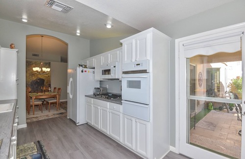 Westbrook Village Casa | Charming 2-bedroom townhome with fitness room and clubhouse in Peoria