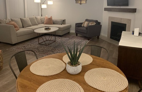 Skyline Bel Air Estates Condominio | Charming 2 bedroom upstairs desert condo in the beautiful Catalina Foothills