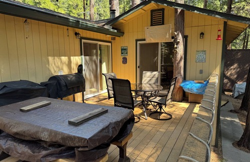 Cold Springs Cabina | Charming 2-bedroom cabin in Cold Springs