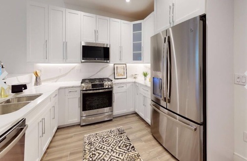 Farmingdale Apartamento | Charming 2-bedroom apartment close to Ryder Cup in Farmingdale with Parking