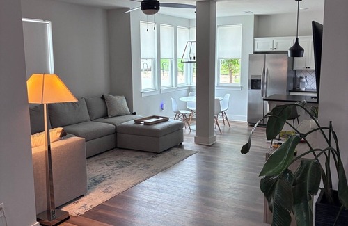 Fayetteville Casa | Charming 2-bedroom house at Centennial Park
