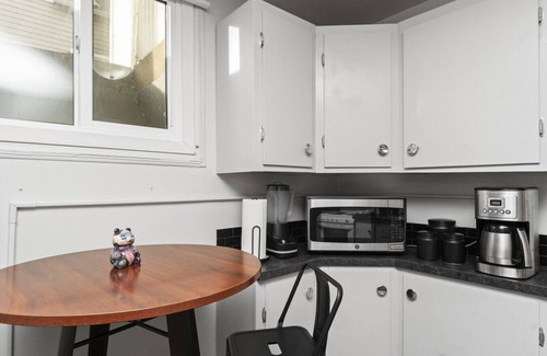 Great Falls Apartamento | Charming 2 Bedroom Apartment