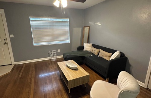 Murray Hill Apartamento | Charming 2-bedroom apartment with AC, WiFi in terrific Jacksonville