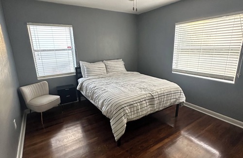Murray Hill Apartamento | Charming 2-bedroom apartment with AC, WiFi in terrific Jacksonville