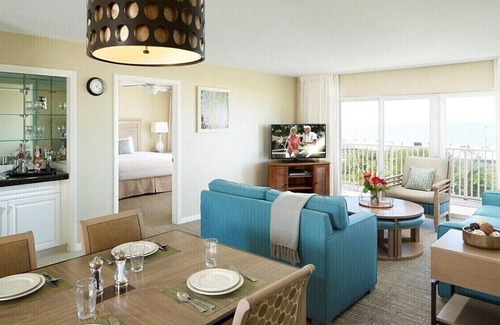 Marco Island Complejo | Charming 2-bedroom resort with fitness room and AC in Marco Island
