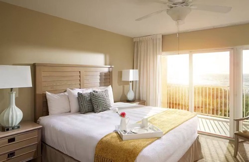 Marco Island Complejo | Charming 2-bedroom resort with fitness room and AC in Marco Island