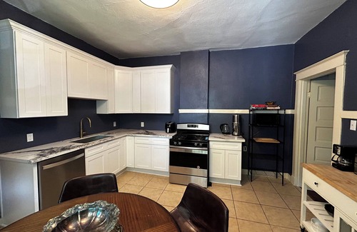 Fairgrounds Casa | Charming 2-bedroom house in fantastic New Orleans