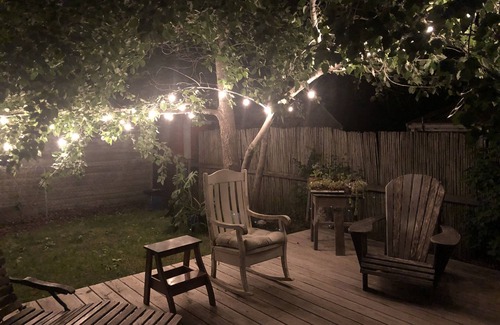 Newburyport Cabaña | Charming 2-bedroom dreamer's cottage, steps to the beach