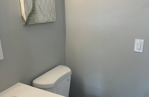 Ortley Beach Cabaña | Charming 2-bedroom cottage in Seaside Park