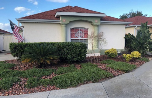 Lady Lake Villa | Charming 2-bedroom Villa, Vlg of Rio Grande with Cart Span Spgs/Lake Sumter
