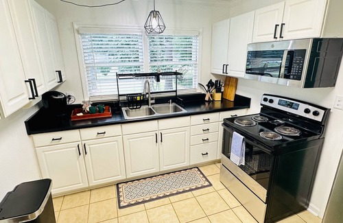 Thomasville Casa | Charming 2-bedroom bungalow in Downtown Thomasville, GA