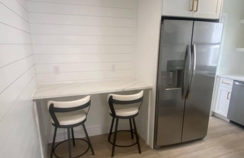 Ventnor City Casa | Charming 2-bedroom house in peaceful Ventnor City with AC, WiFi