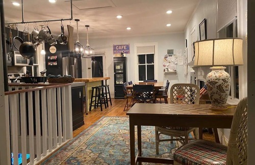 Windmill Point Casa | Charming 2-bedroom house on the Chesapeake Bay