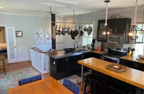 Windmill Point Casa | Charming 2-bedroom house on the Chesapeake Bay