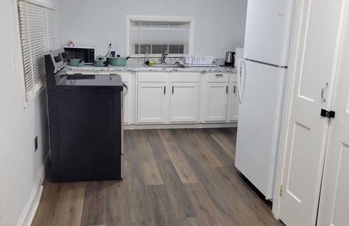Williamston Casa | Charming 2-bedroom house in Williamston with AC, WiFi