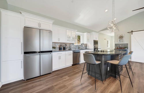 Vichy Springs Villa | Charming 2-bedroom Villa w/The best view in Napa - Month long stays
