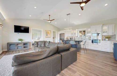 Vichy Springs Villa | Charming 2-bedroom Villa w/The best view in Napa - Month long stays