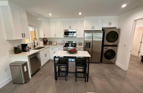 Sawtelle Casa | Charming 2 BR near UCLA-Beverly Hills - BEL2 - LOR