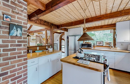 West Tisbury Casa | Charming 2-story house near the beach with inviting deck, large yard & canoe