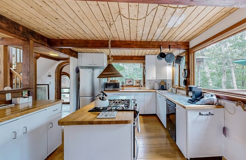 West Tisbury Casa | Charming 2-story house near the beach with inviting deck, large yard & canoe