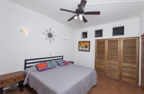 Emiliano Zapata Apartamento | Charming 2BDR Romantic Zone Pool with View