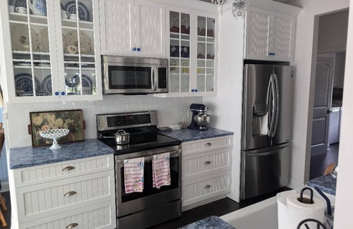 Fernandina Beach Cabaña | Charming 2bdrm cottage in beautiful & historic Fernandina Beach on Amelia Island